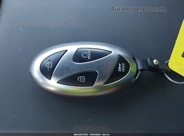 5NMP14GL0SH079014 2025 HYUNDAI SANTA FE Silver Vista del salpicadero