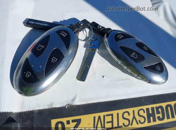 5NMP3DG10SH048757 2025 HYUNDAI SANTA FE HYBRID Синий Вид панели приборов
