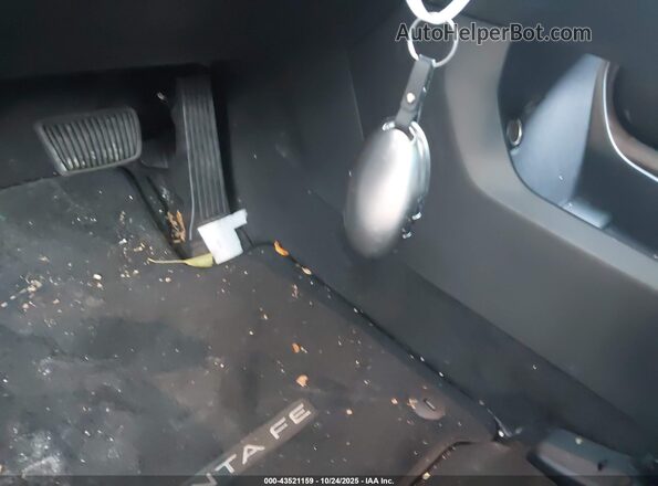 5NMP44GL6RH001158 2024 HYUNDAI SANTA FE Silver Առջևի վահանակի տեսք