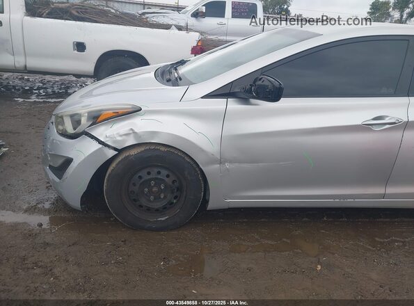 5NPDH4AE2GH725785 2016 HYUNDAI ELANTRA Серебряный 