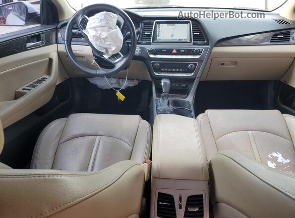 5NPE34AF7JH667448 2018 HYUNDAI SONATA White Вид панелі приладів