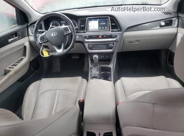 5NPE34AF7KH791396 2019 HYUNDAI SONATA Красный Вид панели приборов