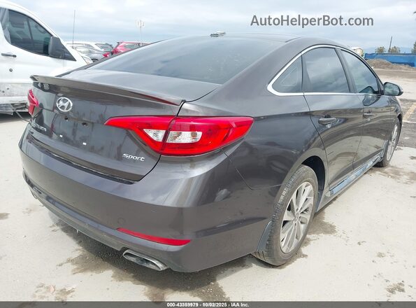 5NPE34AF9HH550528 2017 HYUNDAI SONATA Коричневый Задняя правая четверть