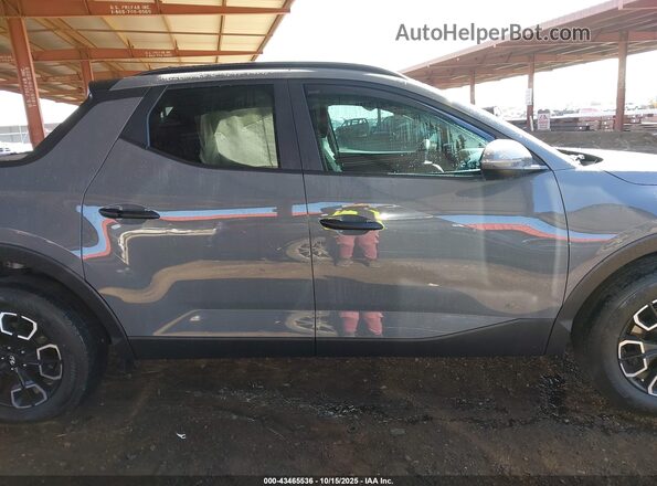 5NTJCDAE3RH091859 2024 HYUNDAI SANTA CRUZ Gray Rear interior view