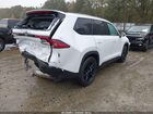 2025 Toyota Grand Highlander Platinum White vin: 5TDAAAB53SS082628