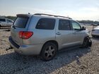 2017 Toyota Sequoia Sr5 Серебряный vin: 5TDBW5G10HS152887