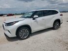 2021 Toyota Highlander Hybrid Platinum White vin: 5TDEBRCH9MS021065