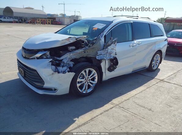 5TDERKEC9RS182706 2024 TOYOTA SIENNA Белый Передняя левая четверть