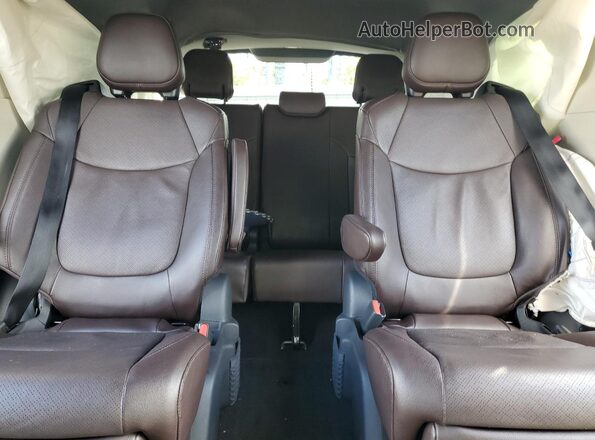 5TDESKFC2PS092166 2023 TOYOTA LIMITED Gray Вид задніх сидінь