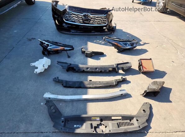 5TDFZRAH8MS082118 2021 TOYOTA HIGHLANDER Черный Вид наклейки с VIN-кодом