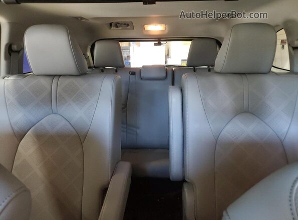 5TDFZRBH2LS019853 2020 TOYOTA HIGHLANDER Silver Vista de los asientos traseros