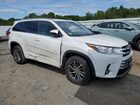 2018 Toyota Highlander Se White vin: 5TDJZRFH3JS879942