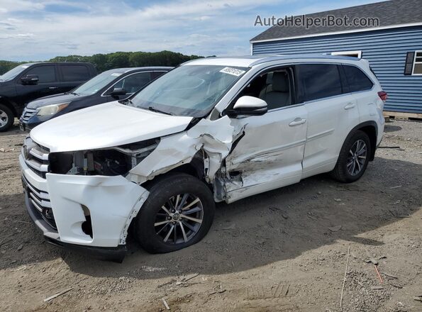 5TDJZRFH3JS879942 2018 TOYOTA HIGHLANDER White Przód lewy