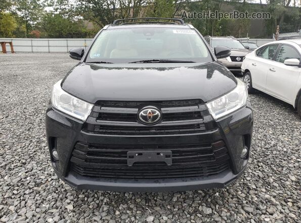 5TDJZRFH5JS832962 2018 TOYOTA HIGHLANDER Черный Вид спереди