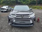 2018 Toyota Highlander Se Gray vin: 5TDJZRFH5JS848336