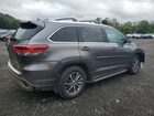 2018 Toyota Highlander Se Gray vin: 5TDJZRFH5JS848336
