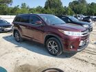 2018 Toyota Highlander Se Burgundy vin: 5TDJZRFH8JS837718