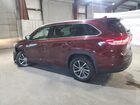 2018 Toyota Highlander Se Burgundy vin: 5TDJZRFH9JS911972