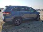 2018 Toyota Highlander Se Blue vin: 5TDKZRFH0JS269856