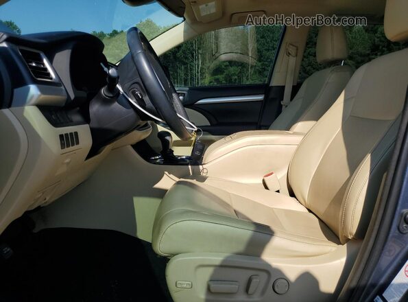 5TDKZRFH0JS269856 2018 TOYOTA HIGHLANDER Blue Vista interior delantera