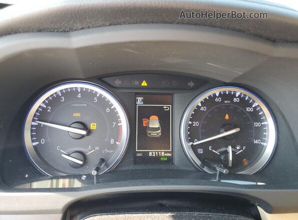 5TDKZRFH0JS269856 2018 TOYOTA HIGHLANDER Blue Vista del cuadro de instrumentos