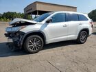 2018 Toyota Highlander Se White vin: 5TDKZRFH0JS530466