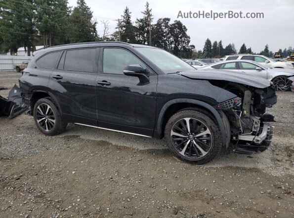 5TDLZRBH8MS146899 2021 TOYOTA HIGHLANDER Black Przód prawy