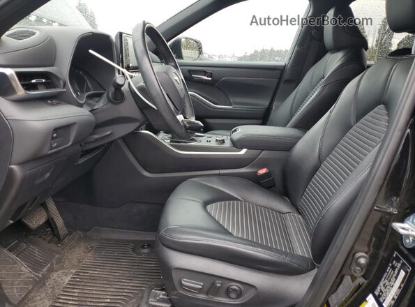 5TDLZRBH8MS146899 2021 TOYOTA HIGHLANDER Black Widok wnętrza z przodu