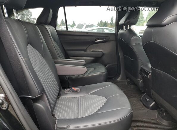 5TDLZRBH8MS146899 2021 TOYOTA HIGHLANDER Black Widok tylnych siedzeń