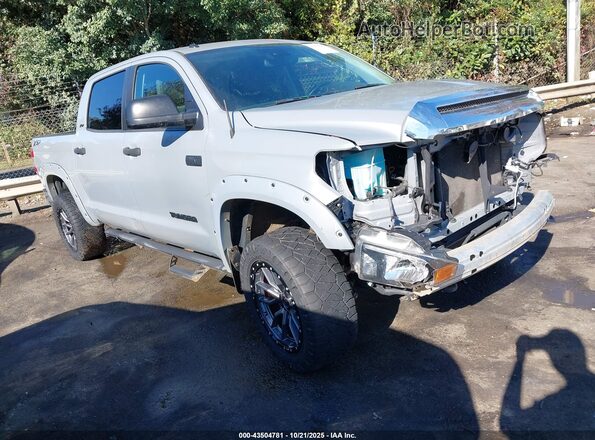 5TFDW5F15KX795389 2019 TOYOTA TUNDRA Серый Передняя правая четверть