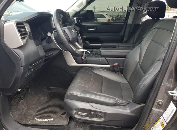 5TFJA5DA6PX089897 2023 TOYOTA LIMITED Угольный Вид салона спереди