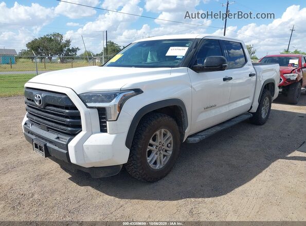5TFLA5AB8NX005663 2022 TOYOTA TUNDRA White Przód lewy