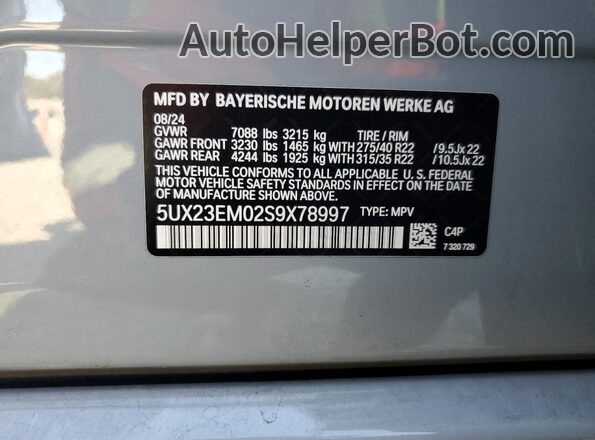 5UX23EM02S9X78997 2025 BMW X7 Gray Vista interior de 360 grados