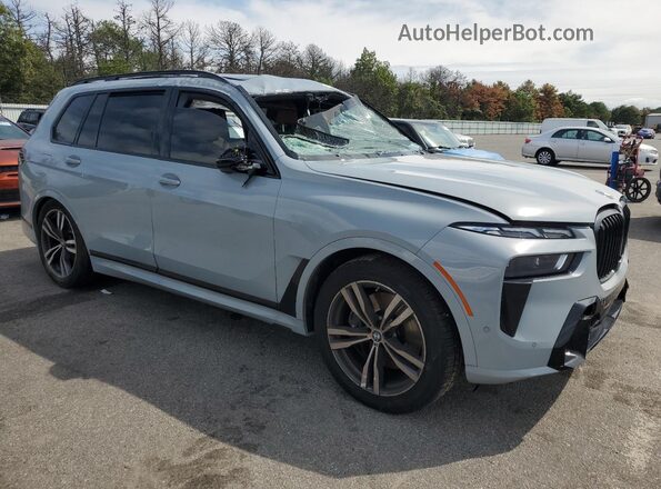 5UX23EM04P9R52737 2023 BMW X7 Blue Przód prawy