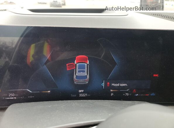 5UX23EM05P9R29807 2023 BMW X7 Silver Սարքավորումների վահանակի տեսք