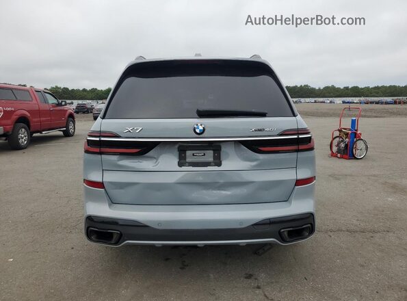 5UX23EM05P9R29807 2023 BMW X7 Silver Հետևի տեսք