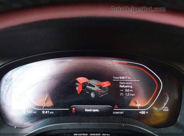 5UX2V1C08L9B34705 2020 BMW X4 White Vista de los asientos traseros