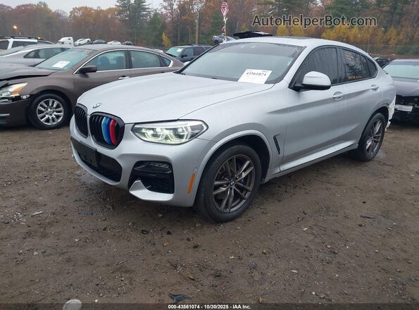 5UX2V5C06M9E04474 2021 BMW X4 Серебряный Передняя левая четверть