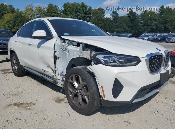 5UX33DT00N9K09666 2022 BMW X4 Белый Передняя правая четверть