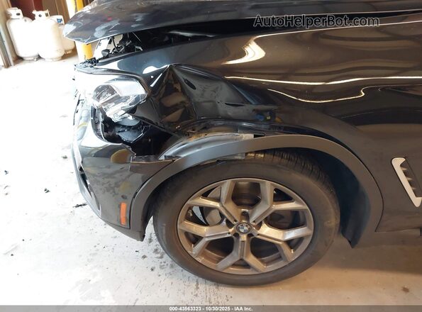 5UX33DT01R9V07584 2024 BMW X4 Black 