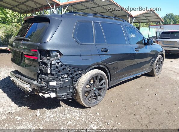 5UX33EM0XR9U07116 2024 BMW X7 Черный Задняя правая четверть