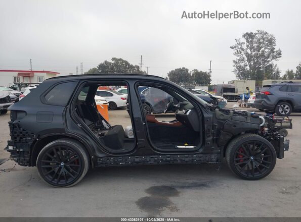 5UX33EU02R9T73933 2024 BMW X5 Black Вид щитка приладів