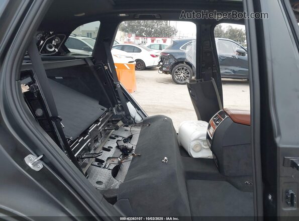 5UX33EU02R9T73933 2024 BMW X5 Black Вид наклейки з VIN-кодом