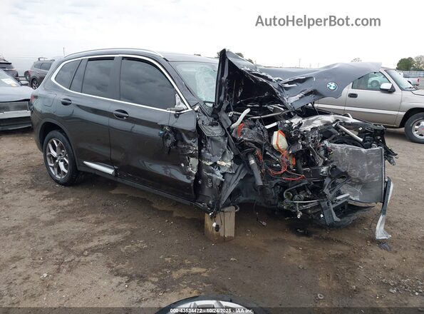 5UX53DP02N9K34135 2022 BMW X3 Черный Передняя правая четверть