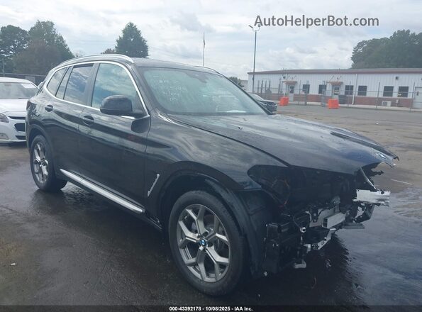 5UX53DP04R9X23948 2024 BMW X3 Black Передня права чверть