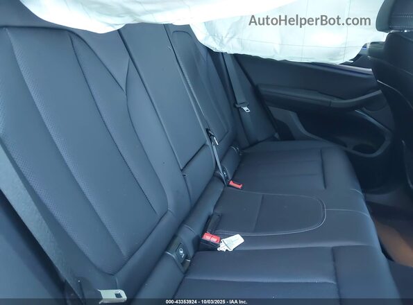 5UX53DP06R9V84549 2024 BMW X3 Gray VIN կոդի պիտակի տեսք