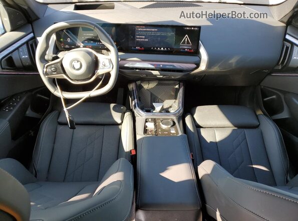 5UX53GP06S9Z00619 2025 BMW X3 Black Dashboard view