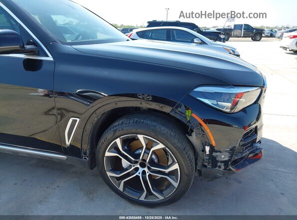 5UXCR4C08P9P71705 2023 BMW X5 Черный Вид спереди