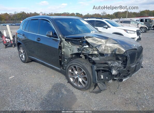 5UXCR6C04P9S00756 2023 BMW X5 Зеленый Передняя правая четверть