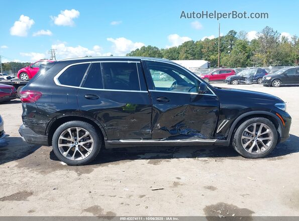 5UXCR6C07P9N44856 2023 BMW X5 Черный Вид задней части салона